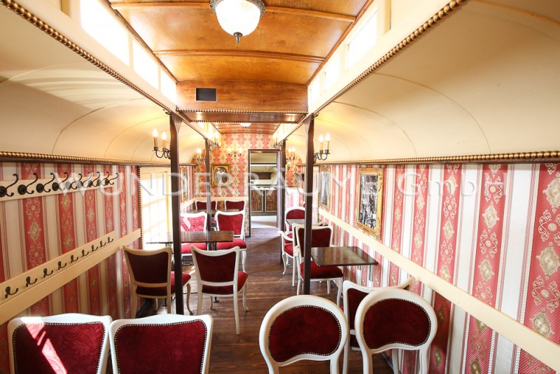 Zirkuswagen als Café &amp; Restaurant; edel – 5