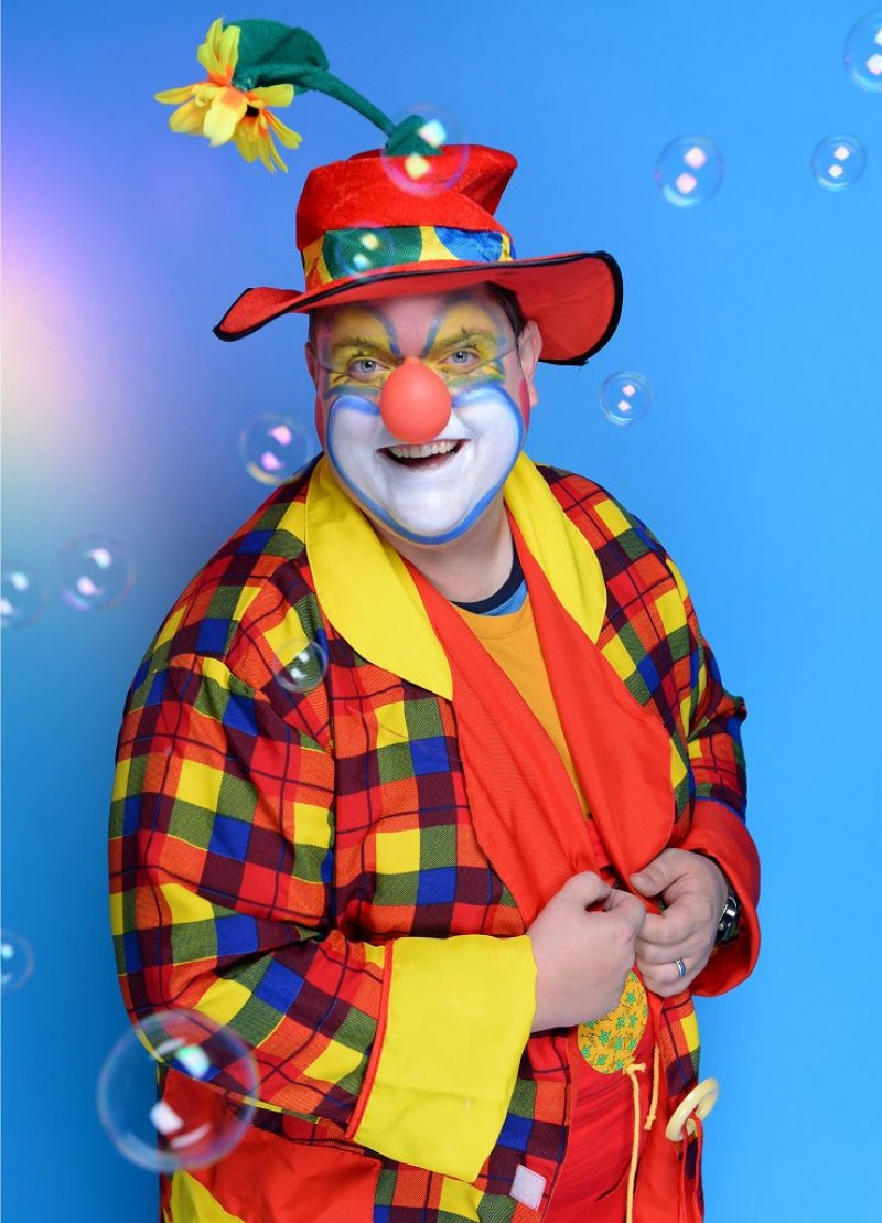 Clown Melman | Clownshows | Ballontiere | Seifenblasen | Hüpfburgen | Glitzer Tattoos | Fun-Food
