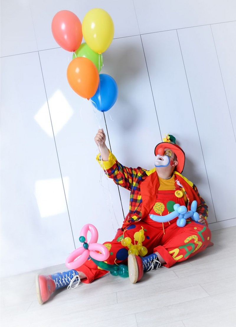 Clown Melman | Clownshows | Ballontiere | Seifenblasen | Hüpfburgen | Glitzer Tattoos | Fun-Food – 5