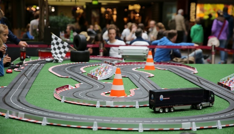 Carrerabahn / Carrera / Rennbahn / Slotcar