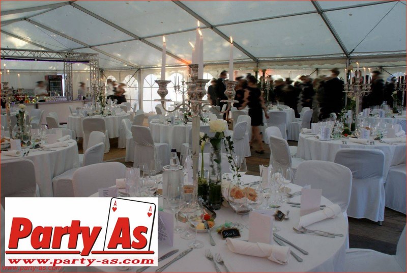 Banketttische, Stehtische und Garnituren auch mit Tischwäsche oder Hussen E-Mail: info@party-as.com  – Thumbnail 15