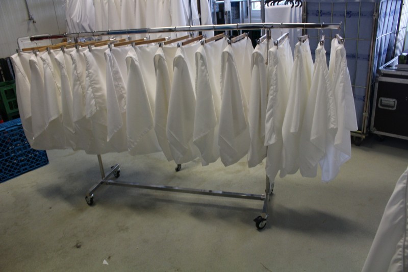verchromt, Garderobe, Kleiderständer, Kleiderstange inkl. 40 Bügel – 3