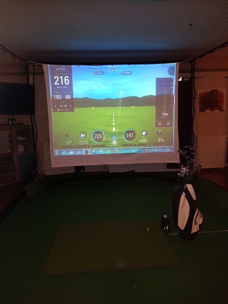 Golf Simulator mit High Speed Kamera - Golfsimulator für Golfevent - Golfautomat  - Indoorgolf -  Golfturnier - Golfen bei Events    – Thumbnail 7