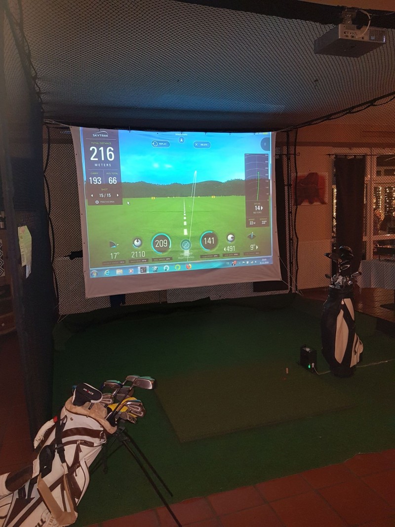 Golf Simulator mit High Speed Kamera - Golfsimulator für Golfevent - Golfautomat - Indoorgolf - Golfturnier - Golfen bei Events – 4
