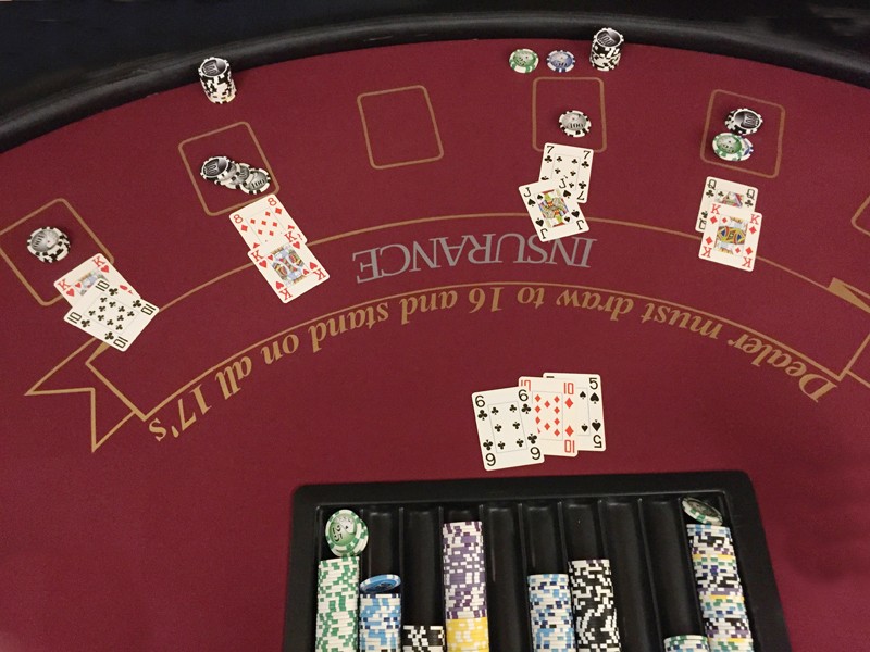 Black Jack im mobilen Casino mieten - Firmenfeier, Betriebsfeier, Geburtstag - BlackJack 17+4 – Thumbnail 6