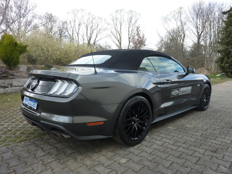 Der neue Ford Mustang *auch als Gutschein erhältlich* *für Hochzeitsvermietungen* – 3