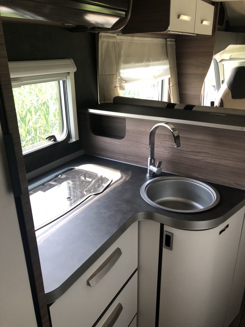 ab 115,00 €, Wohnmobil mieten, Camper mieten, Knaus 650 MEG für 3 Personen  Automatic – Thumbnail 9