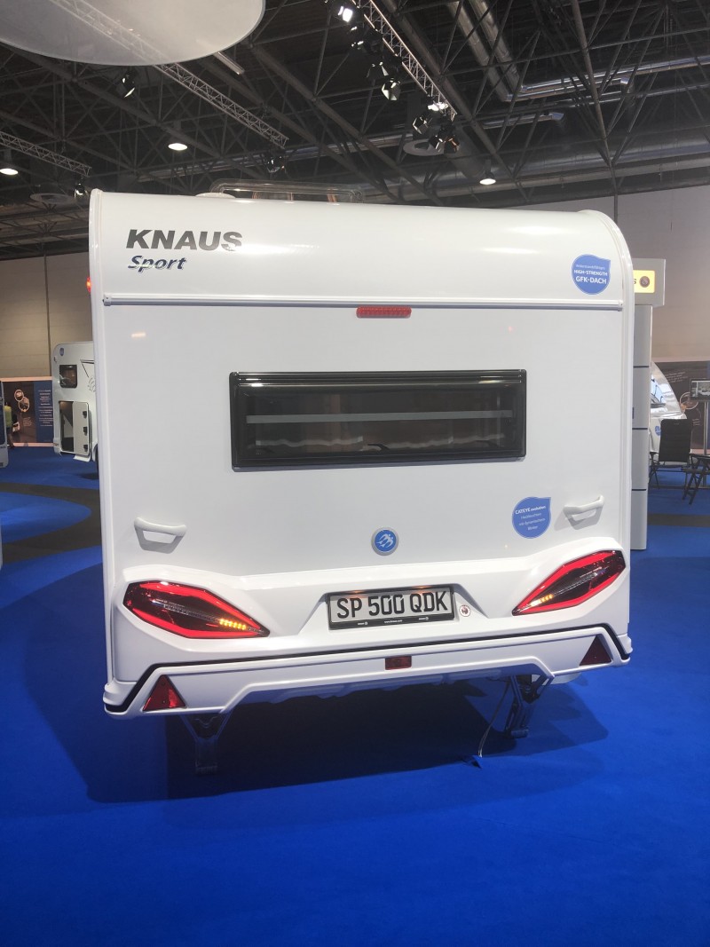 ab 55 € Wohnwagen mieten, Camper Knaus Sport 500QDK für bis zu 6 Personen  – 2