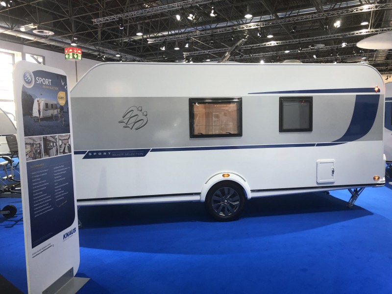 ab 55 € Wohnwagen mieten, Camper Knaus Sport 500QDK für bis zu 6 Personen  – 4