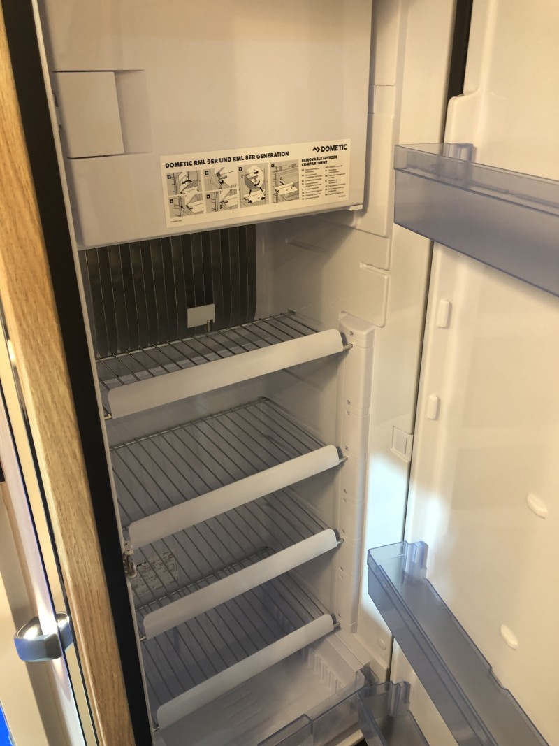 ab 55 € Wohnwagen mieten, Camper Knaus Sport 500QDK für bis zu 6 Personen  – Thumbnail 11