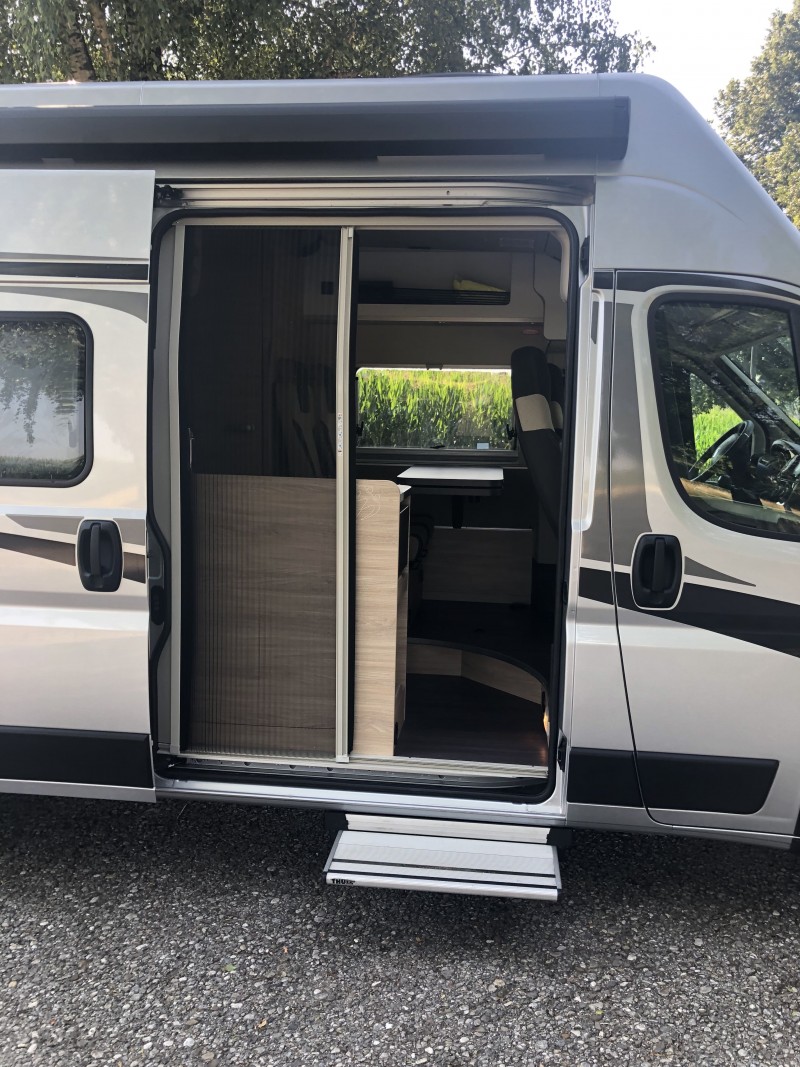 ab 125,00 € Wohnmobil mieten, Camper, Kastenwagen Knaus oder Weinsberg, Schlafplätze für 4 Personen – 3