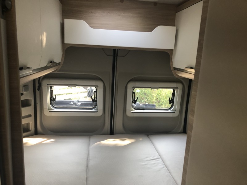 ab 125,00 € Wohnmobil mieten, Camper, Kastenwagen Knaus oder Weinsberg, Schlafplätze für 4 Personen – Thumbnail 8