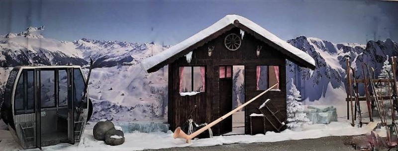 Urige Skihütten, Wander - und Almhütten Fassaden- Kulissen von www.ideko.de