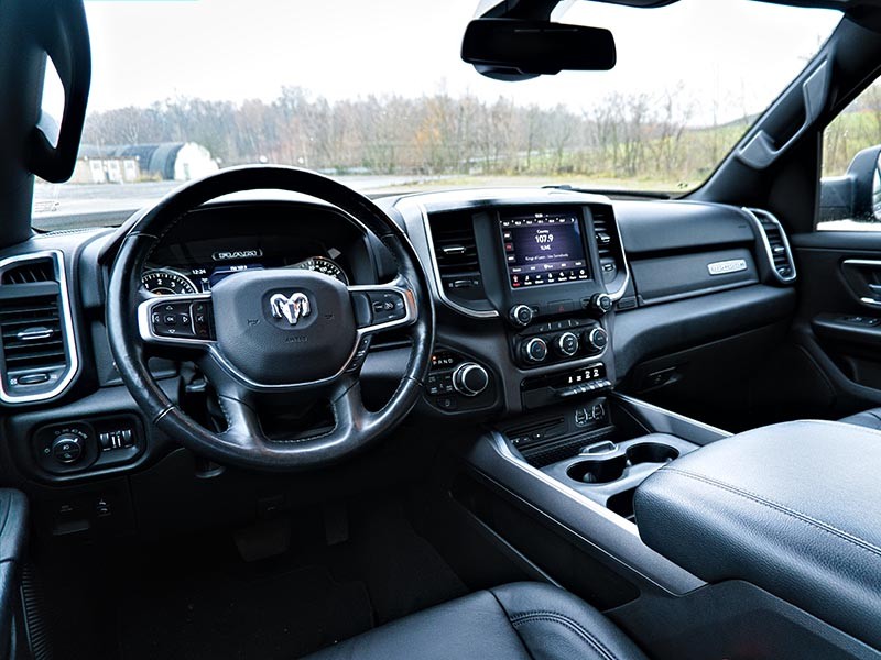 Dodge RAM V8 4x4 Pickup mit Anhängerkupplung – 3