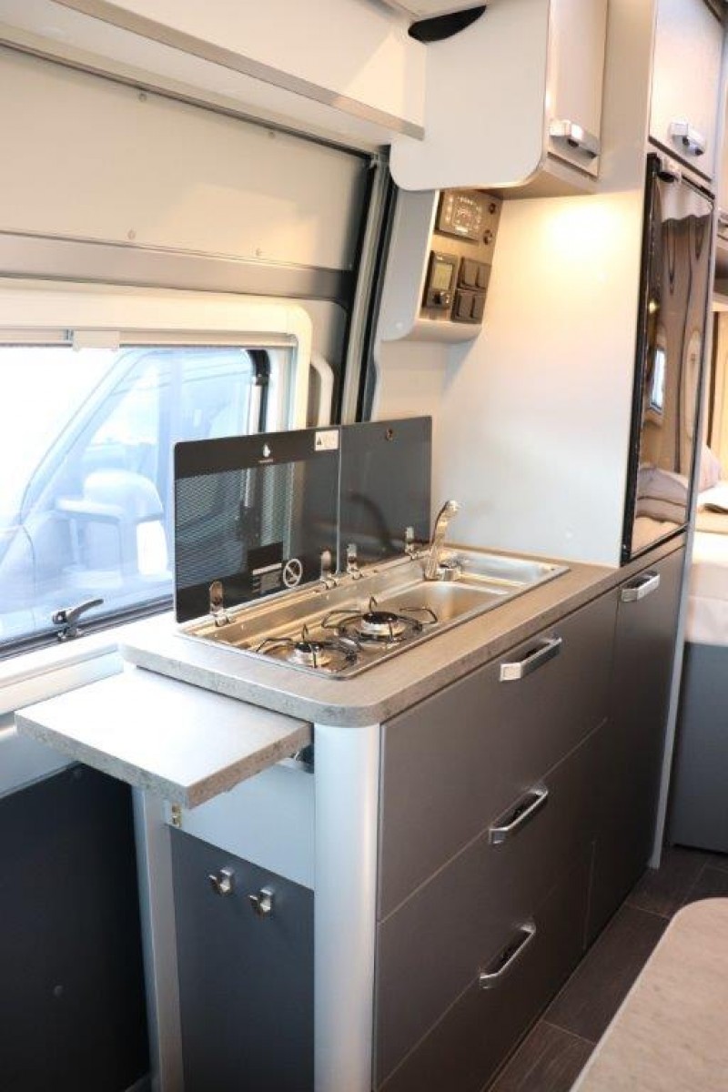 Weinsberg Cara Tour 600 DQ 2022 – Thumbnail 8