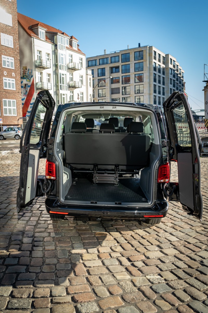 VW Caravelle Comfortline 2,0 l TDI 110 kW (150 PS), 9-Sitzer mit langem Radstand – 4