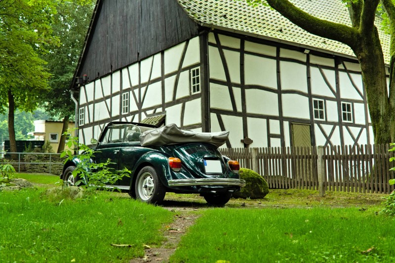 Käfer-Cabrio (Modell 1600) zum Selberfahren ***Fahren Sie das berühmte urdeutsche Auto.*** – 2