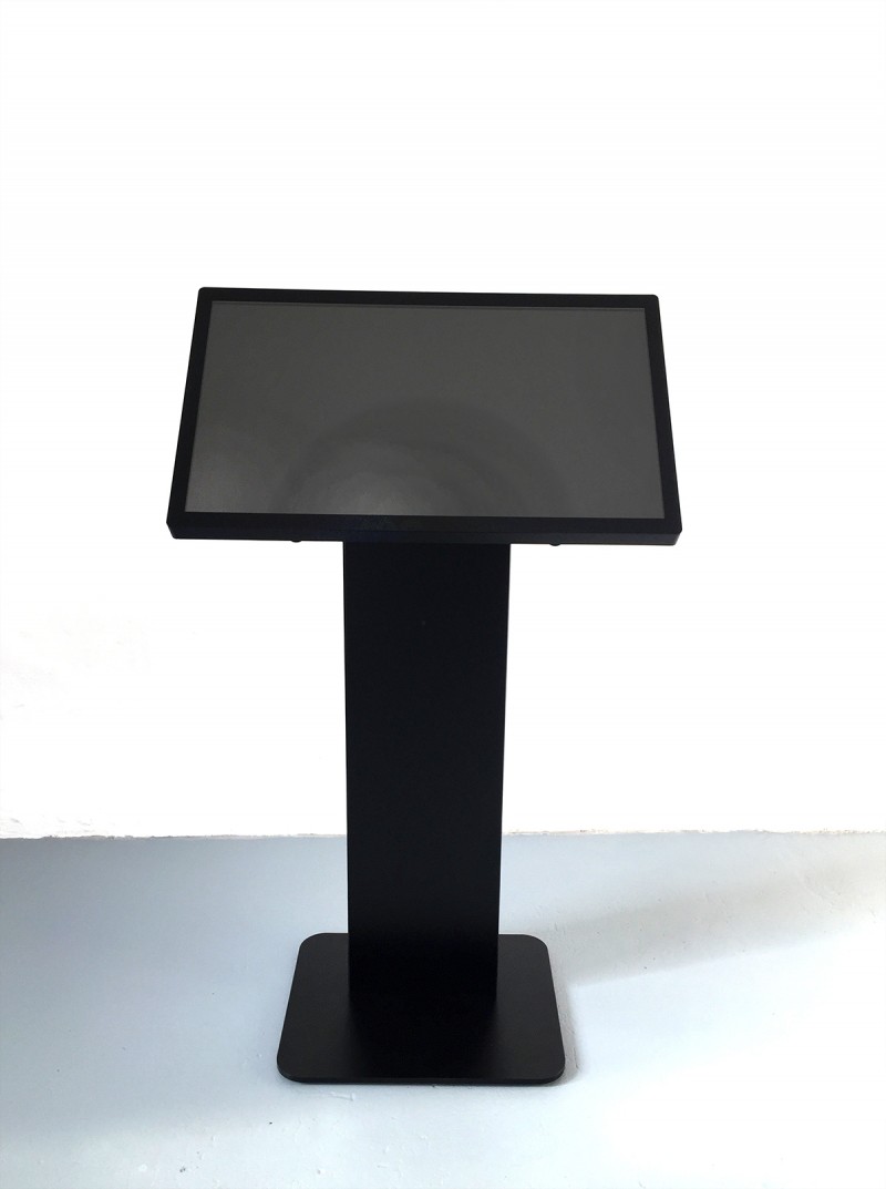 Touchterminal mit 32 Zoll in schwarz