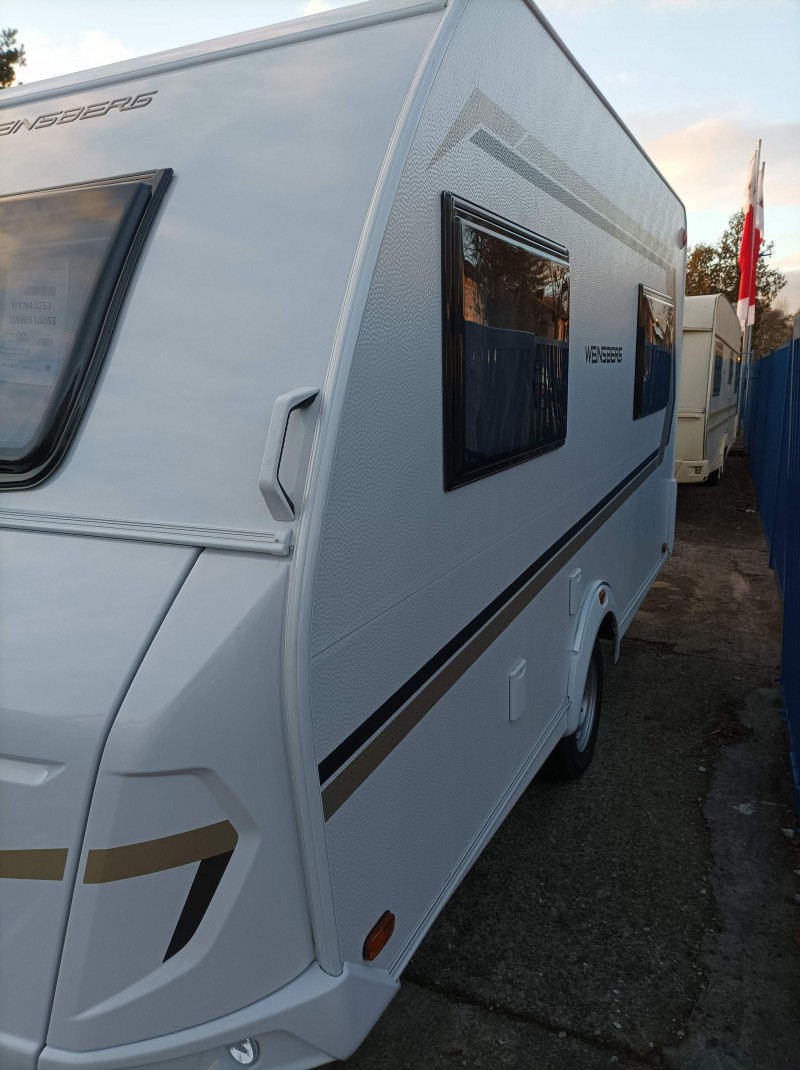 Weinsberg Cara One 390 QD – 3