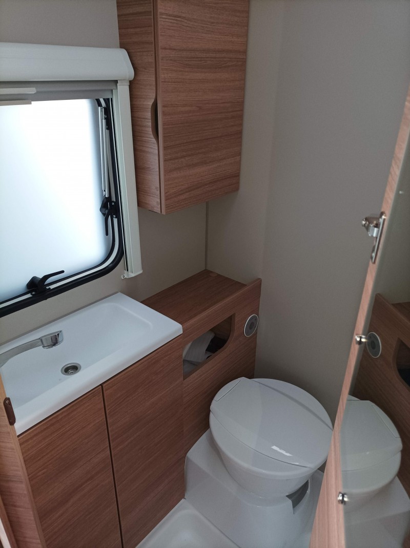 Weinsberg Cara One 390 QD – Thumbnail 9