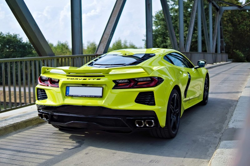 Corvette C8 – 4