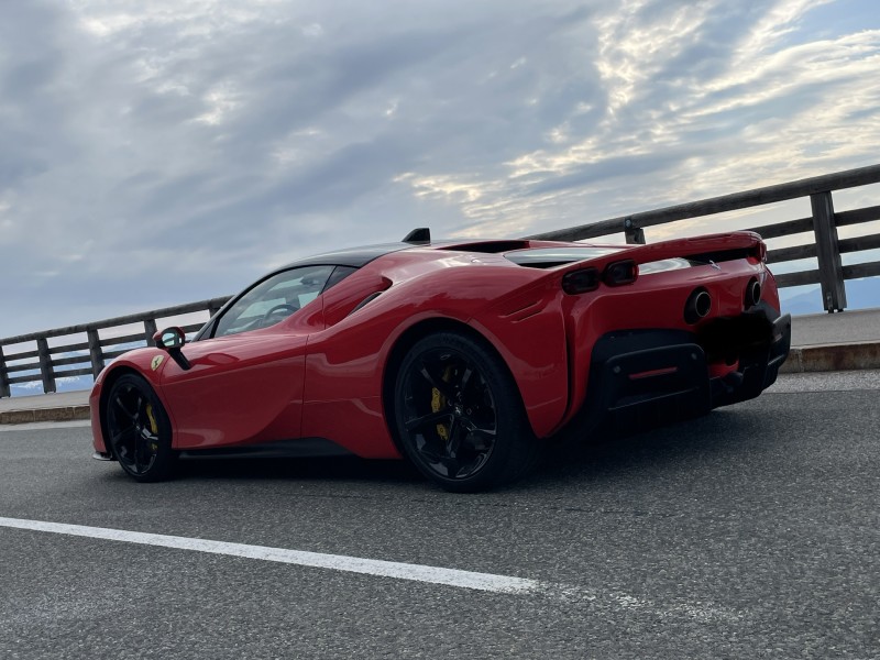 Ferrari SF90 Stradale - Mieten Sie den stärksten Ferrari aller Zeiten – 4