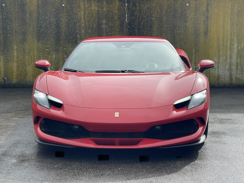 Ferrari 296 GTB - Mieten Sie neuesten Ferrari mit 830 PS – 2