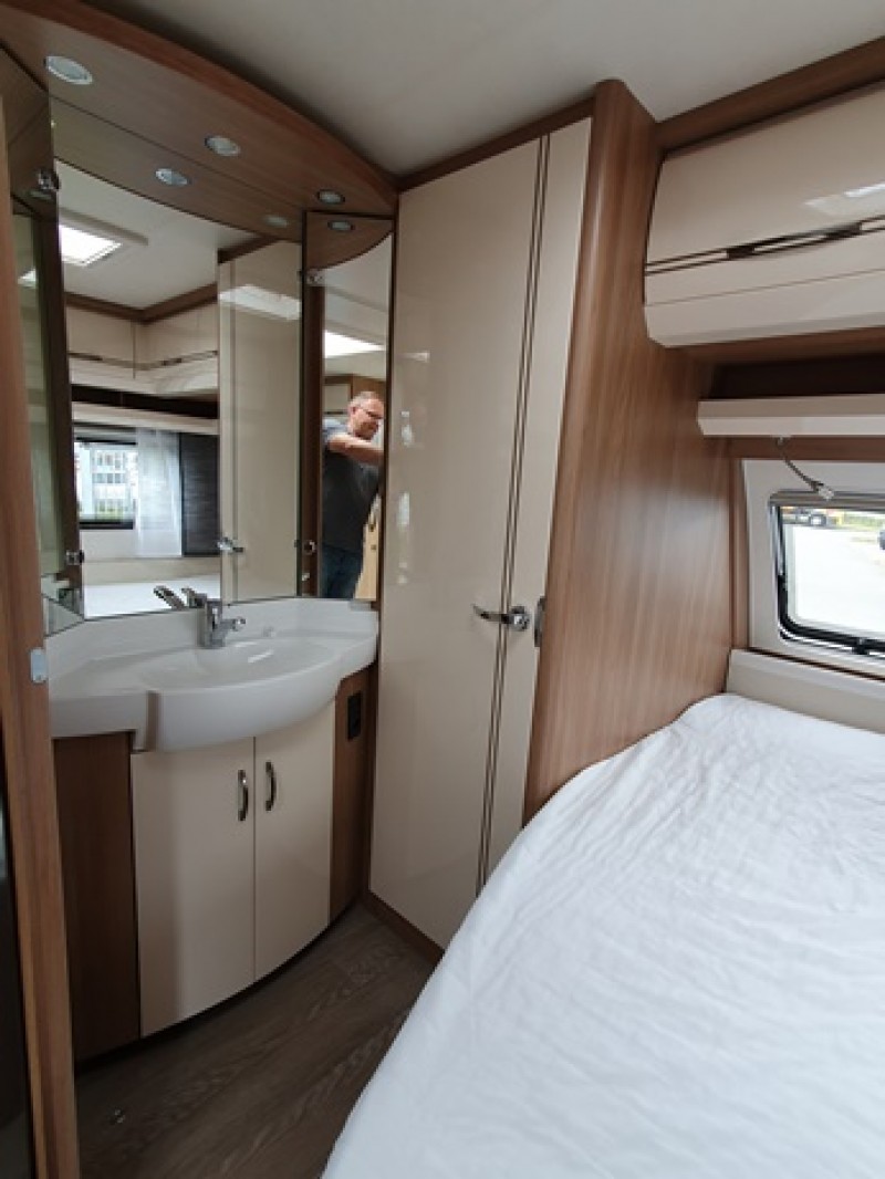Caravan Komfort – Thumbnail 7