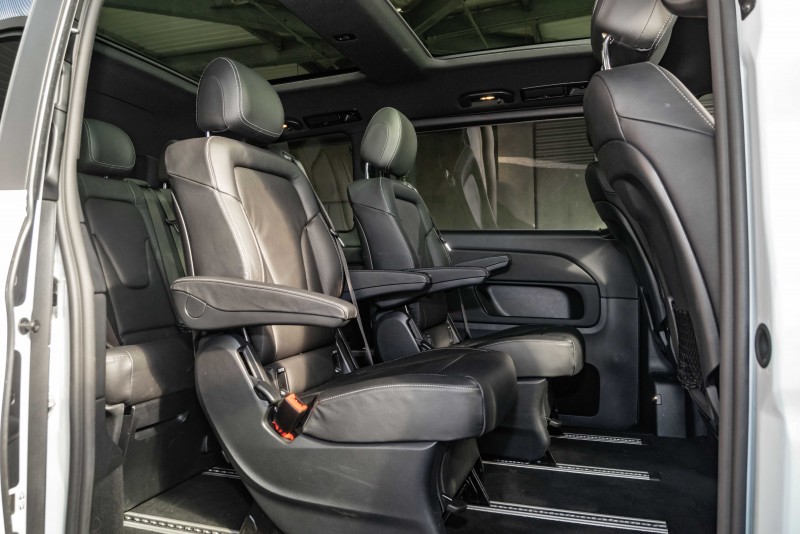 Mercedes-Benz V300d V Klasse Lang AMG 7 Sitzer Neues Modell Familienauto Reisemobil – Thumbnail 6