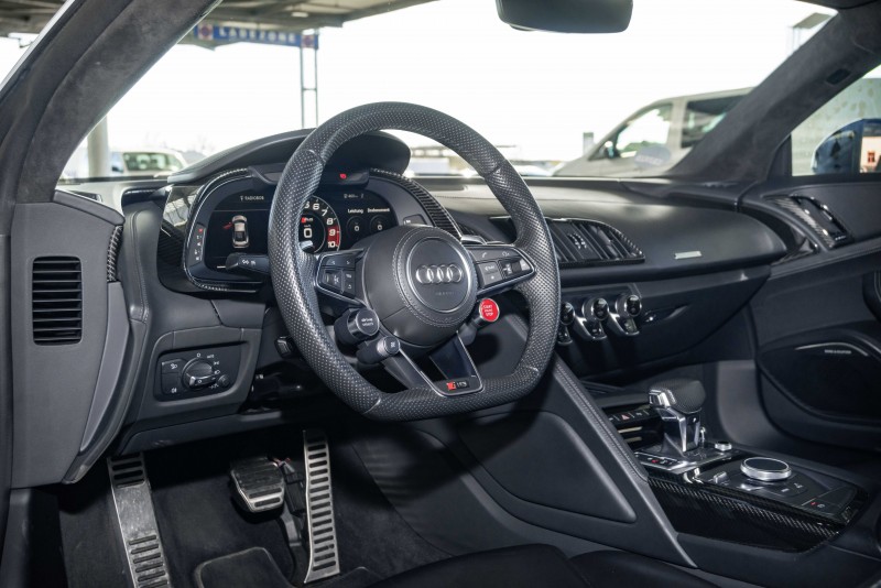 Audi R8 V10 Performance Coupé  , Allrad, Sportwagen mieten bei ECC-Rent Weiterstadt – Thumbnail 7