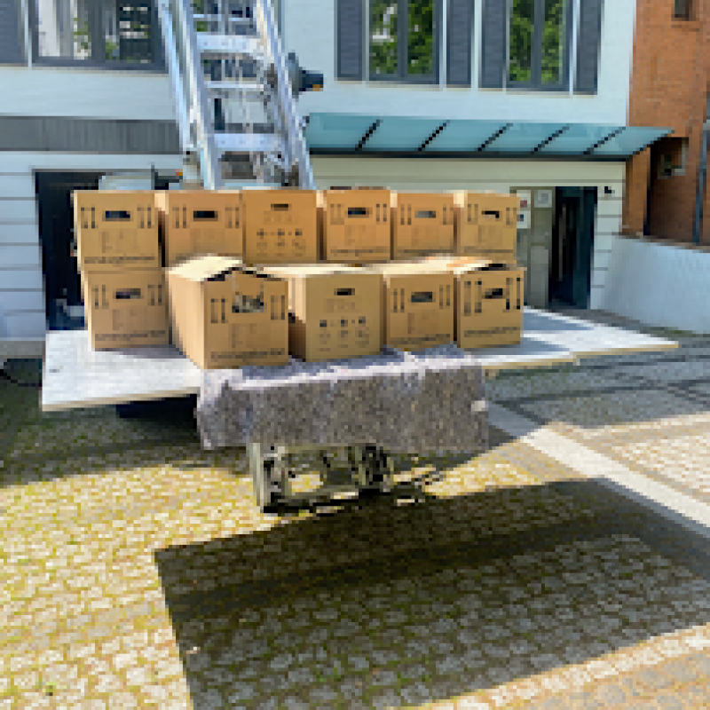 Möbellift &amp; Schräglift inkl. Bediener – Umzug &amp; Möbel – Hamburg