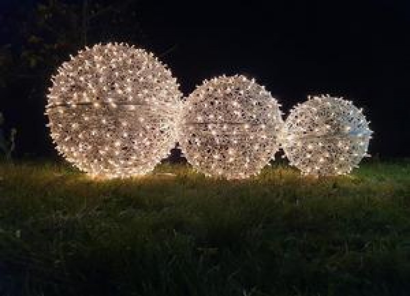 Leuchtende Kugeln - Riesenkugeln - Licht Kugeln - Licht Dekoration