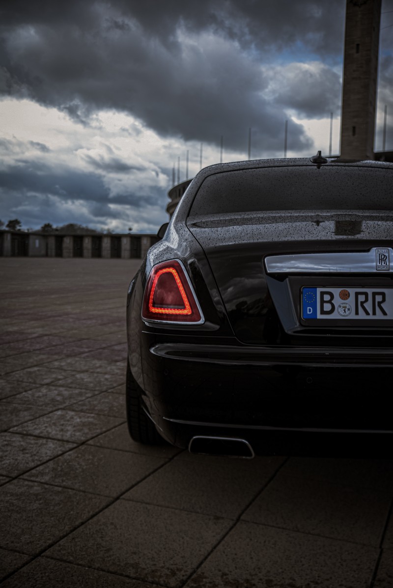 Rolls Royce Ghost mieten Hochzeitsauto Dawn Wraith Cullinan Phantom Berlin – Thumbnail 10
