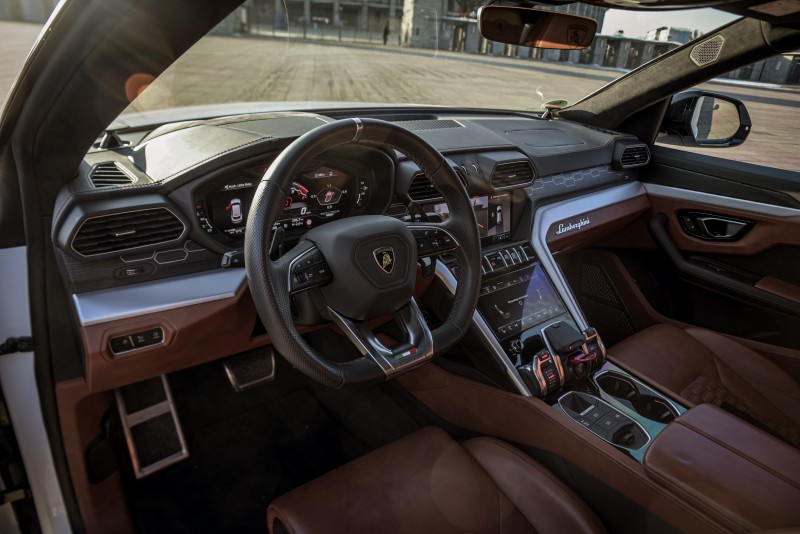 Lamborghini Urus Lambo mieten Berlin Autovermietung Sportwagen Exot SUV Lambo – Thumbnail 7