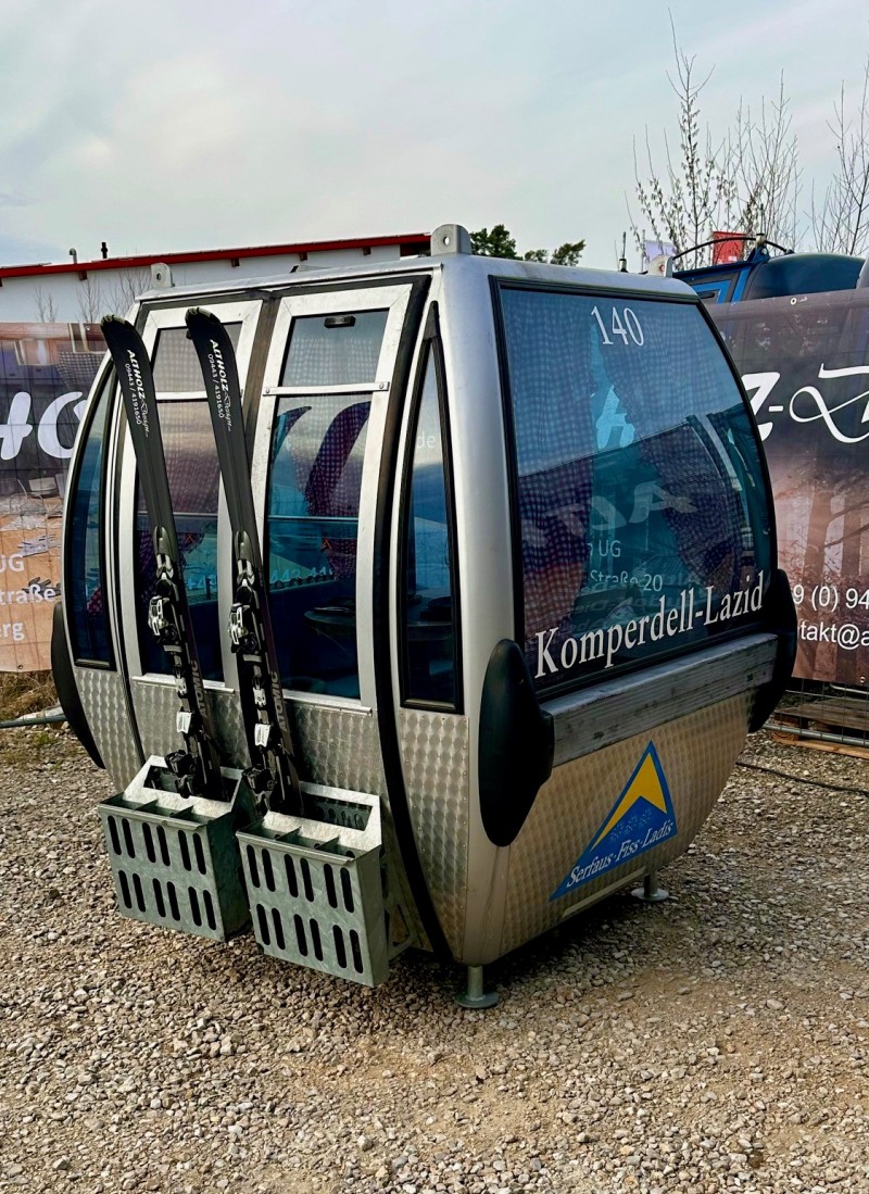 6er Skigondel Gondel Berggondel Hütte Alm für Ihr Event mit  Altholz Ausbau, Tisch, Heizung,.. – 3