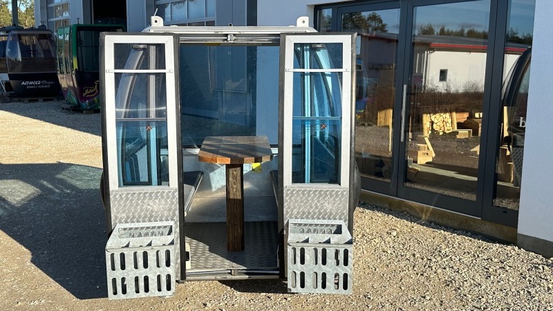 6er Skigondel Gondel Berggondel Hütte Alm für Ihr Event mit  Altholz Ausbau, Tisch, Heizung,.. – 5