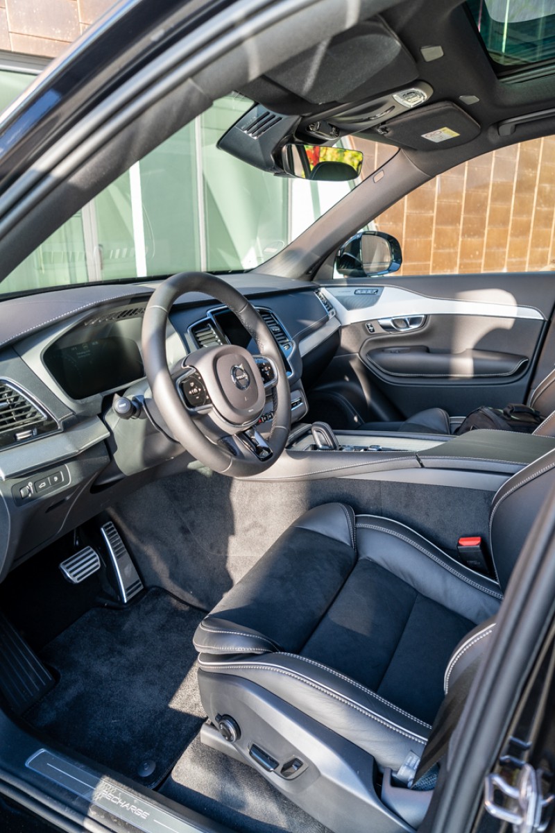Volvo XC90 T8 Hybrid – 4