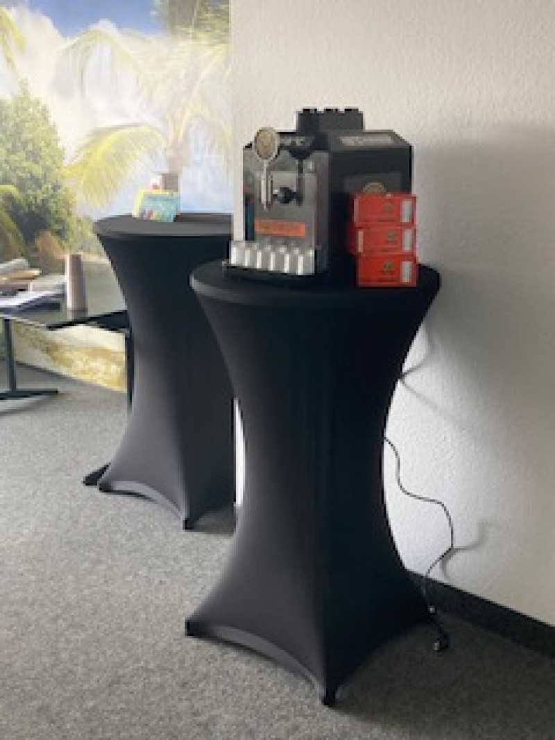 Jägermeisterzapfanlage inkl. Shotgläser zu vermieten – 2