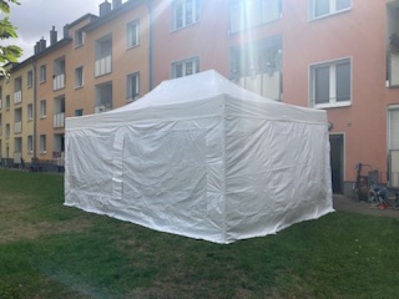 Profi Faltpavillons zu vermieten – 5