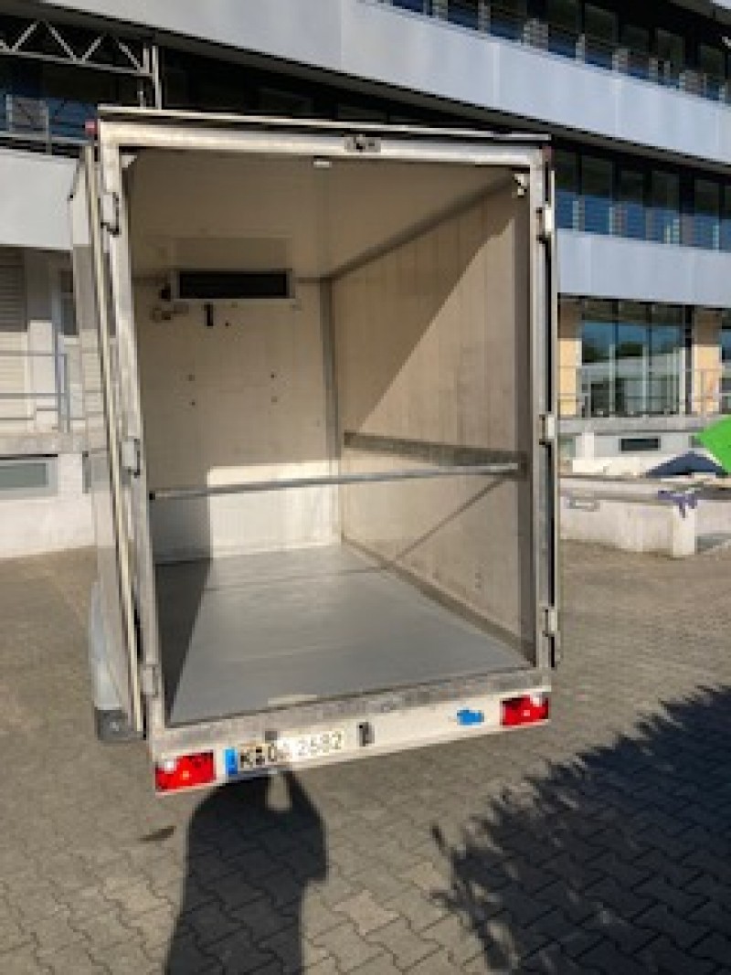Kühlanhänger zu vermieten