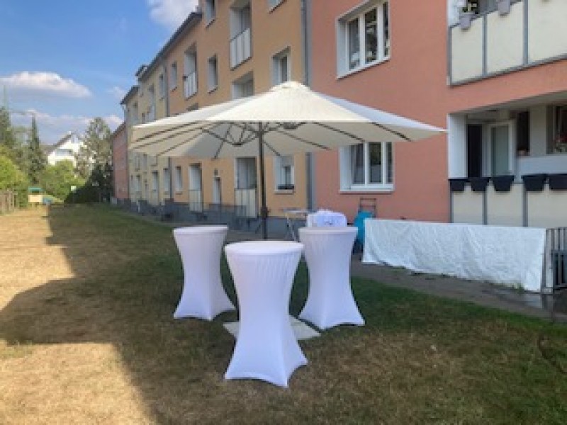 Sonnenschirme XXL zu vermieten – 2