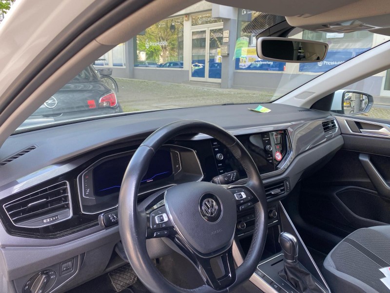 VW Polo / Opel Corsa (Automatik) ab 55,-€ /Tag in Berlin Zentrum - Zoo/ Kurfürstendamm – Thumbnail 6