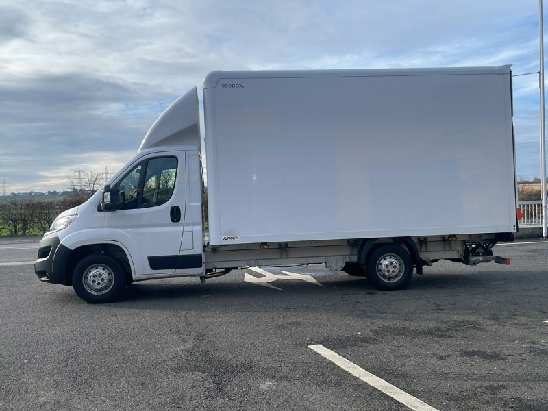 Opel Movano  Kofferwagen mit Hebebühne – 2