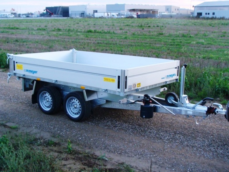 Rückwärtskipper Kipper Hochlader 3000 kg gebremst E-Pumpe / 100 km/h 2690 x 1700 x 330 = 1,50 m³ – 3