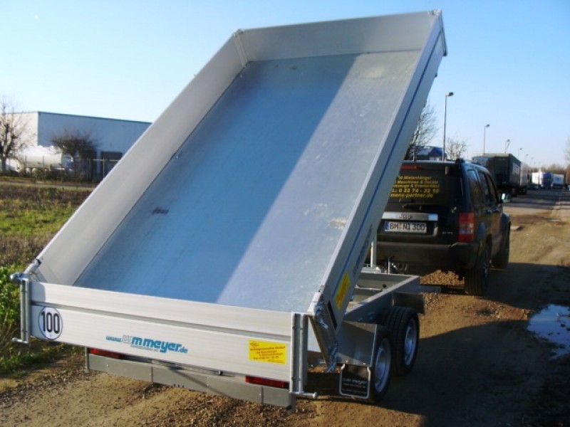 Rückwärtskipper Kipper Hochlader 3000 kg gebremst Handpumpe / 100 km/h 3190 x 1860 x 330 = 1,96 m³ – 2