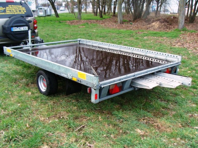 PKW Transporter Autotransporter 1500 kg gebremst Seilwinde 100 km/h 3010x2030 mm Nutzlast 1100kg