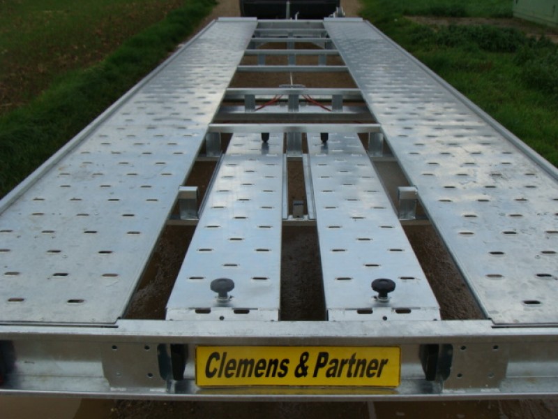 PKW Transporter Autotransporter 8 m x 2,16 m 3500 kg Seilwinde 100 km/h 8000x2160 mm Nutzlast 2430kg – 3
