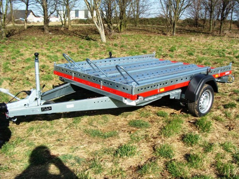 Motorradanhänger 1000 kg gebremsten 1 bis 2 Motorräder 100 km/h 2510 x 1530 x 100  Nutzlast 660 kg