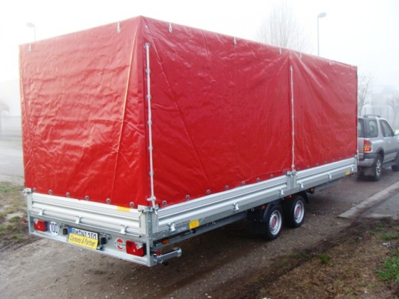 Geschlossener 6er - 8er Motorradanhänger 3500 kg Auffahrschienen Wippen Hochlader gebremst 100 km/h – 2