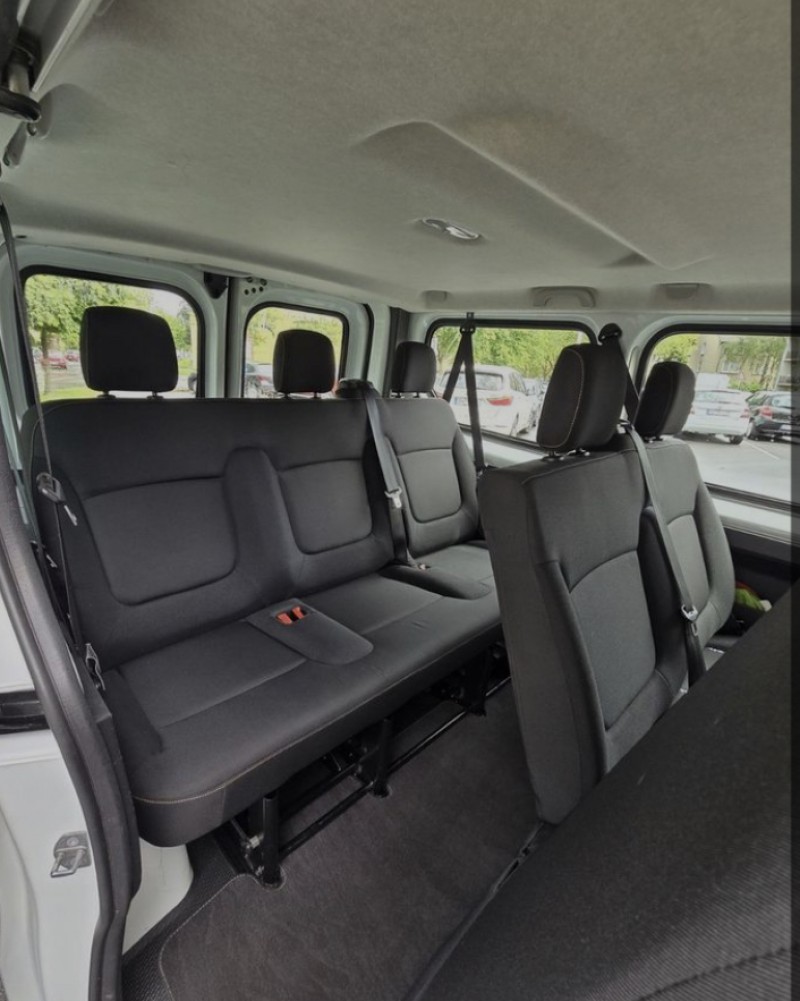 Renault Trafic 8 Sitzer – 3